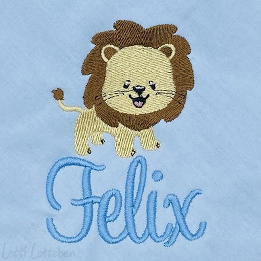 Hochwertig-besticktes-Kapuzenbadetuch-Loewe-mit-Name-Lotti-Lottchen