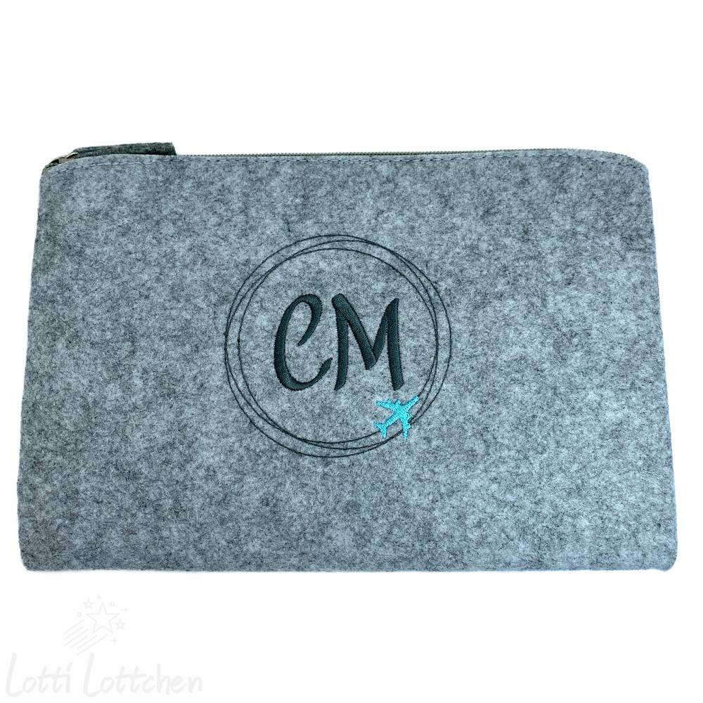Personalisierte Filztasche "Monogramm mit Flugzeug"