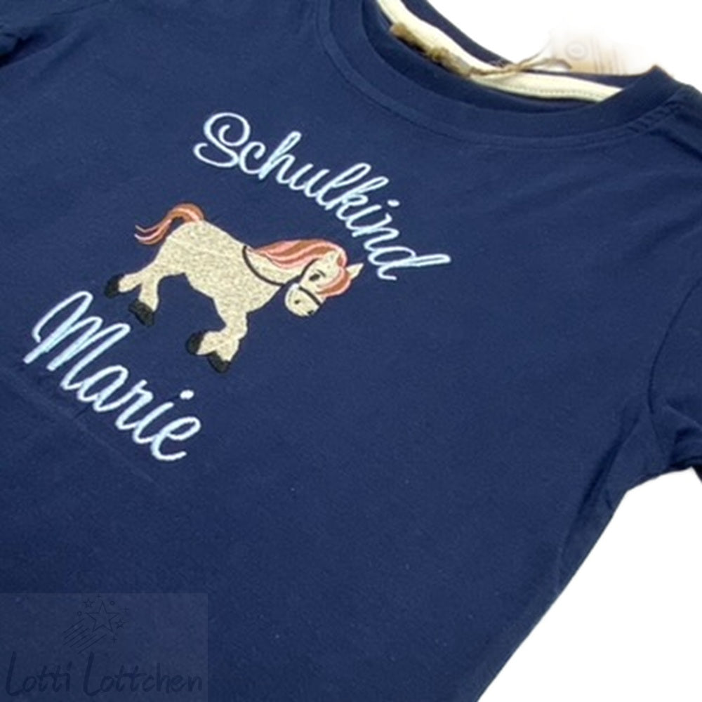 Hochwertig-besticktes-Schulkindshirt-Pferd-mit-Name-Lotti-Lottchen