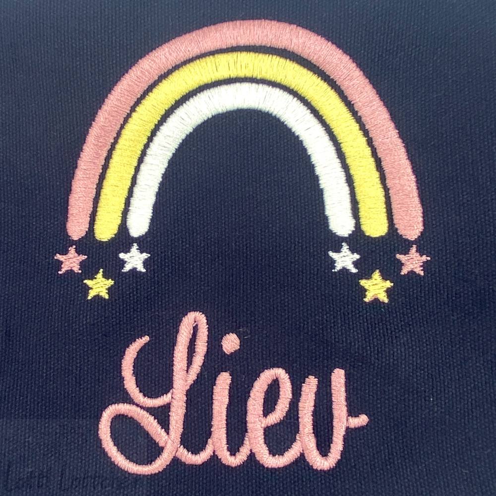 Hochwertig-bestickter-Waschbeutel-Regenbogen-mit-Name-Lotti-Lottchen