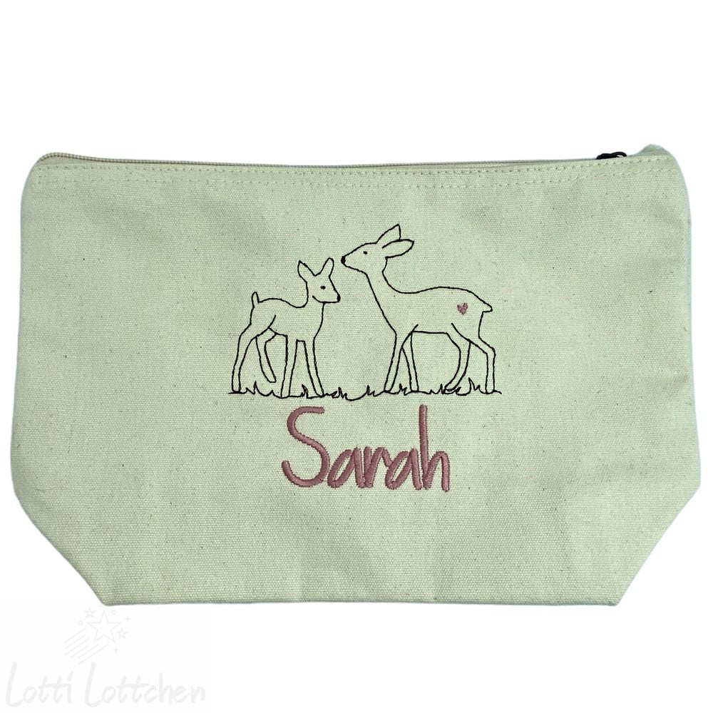 Hochwertig-bestickte-Windeltasche-Rehe-mit-Name-Lotti-Lottchen