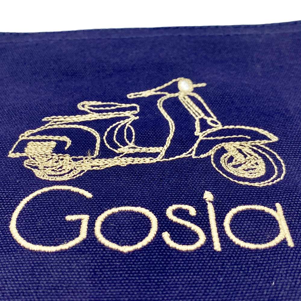 Bestickte Kosmetiktasche mit Name und Vespa